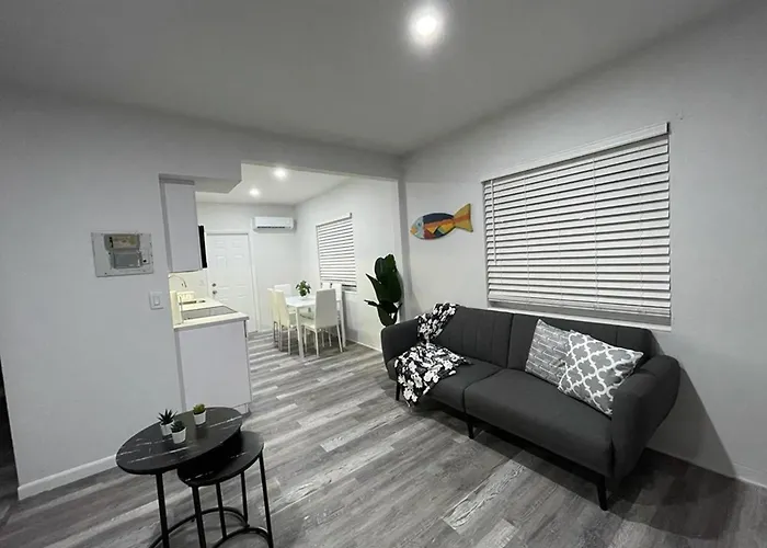 Douglas Rd Apartments